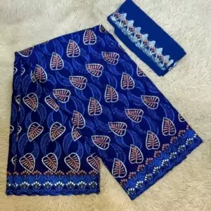 BRODÉ AVEC FOULARD 52