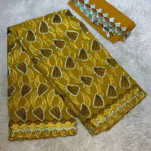 BRODÉ AVEC FOULARD 34