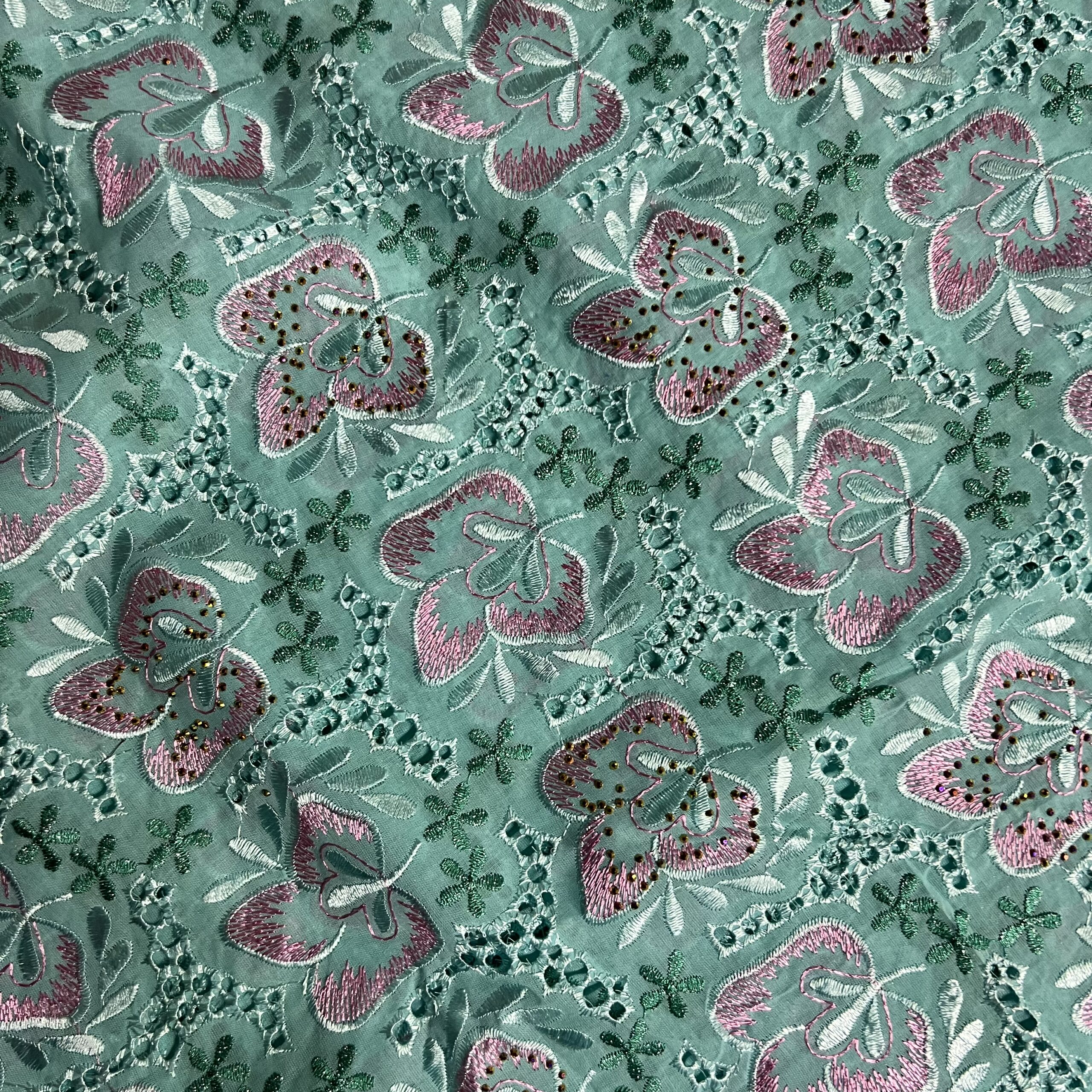 BRODÉ PIRKHEU 114